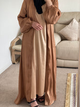 Load image into Gallery viewer, Aiza golden balloon sleeve abaya set
