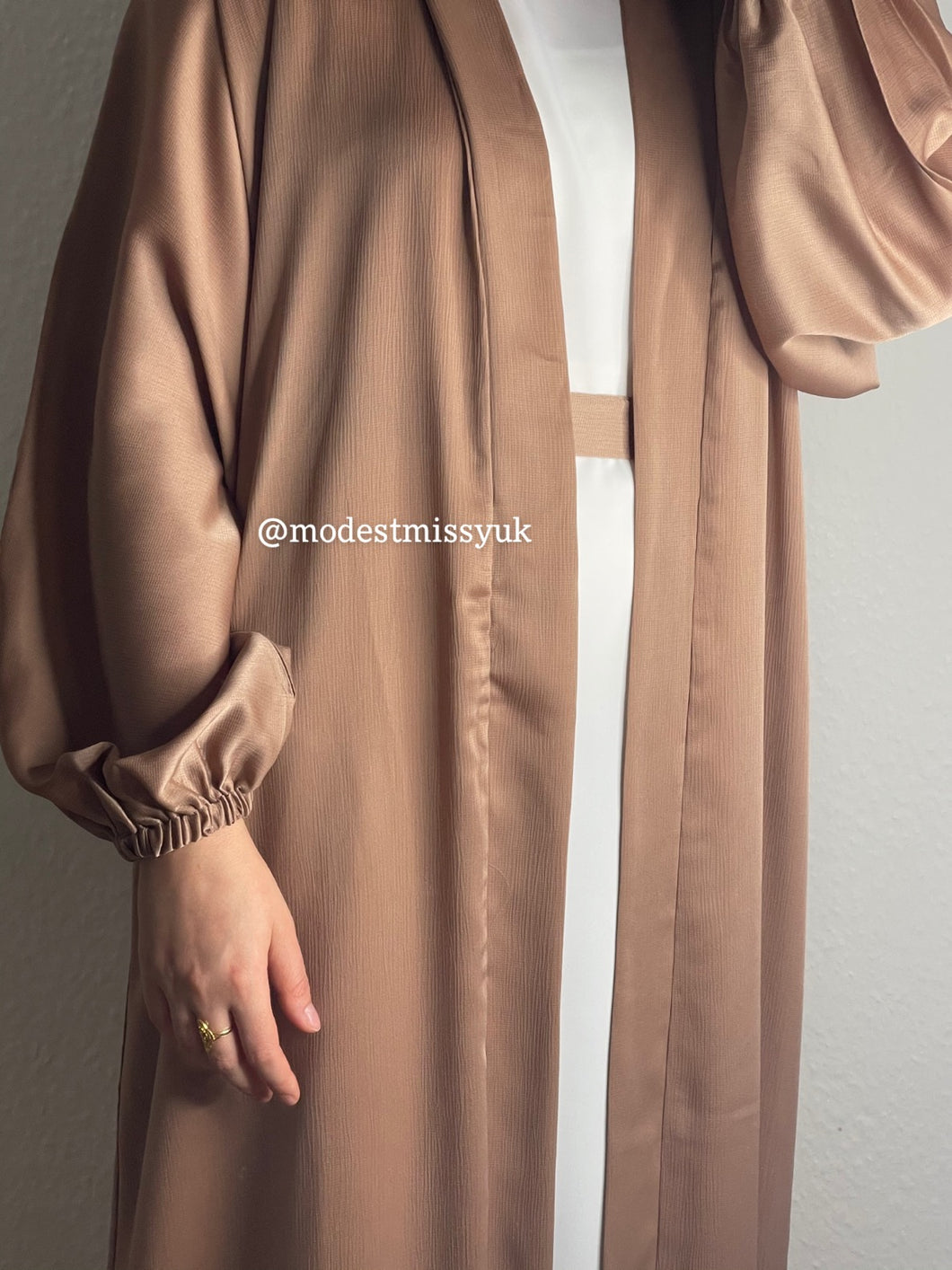 Almond afiyah abaya set – MODEST MISSY LTD