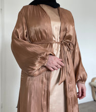 Load image into Gallery viewer, Aiza golden balloon sleeve abaya set
